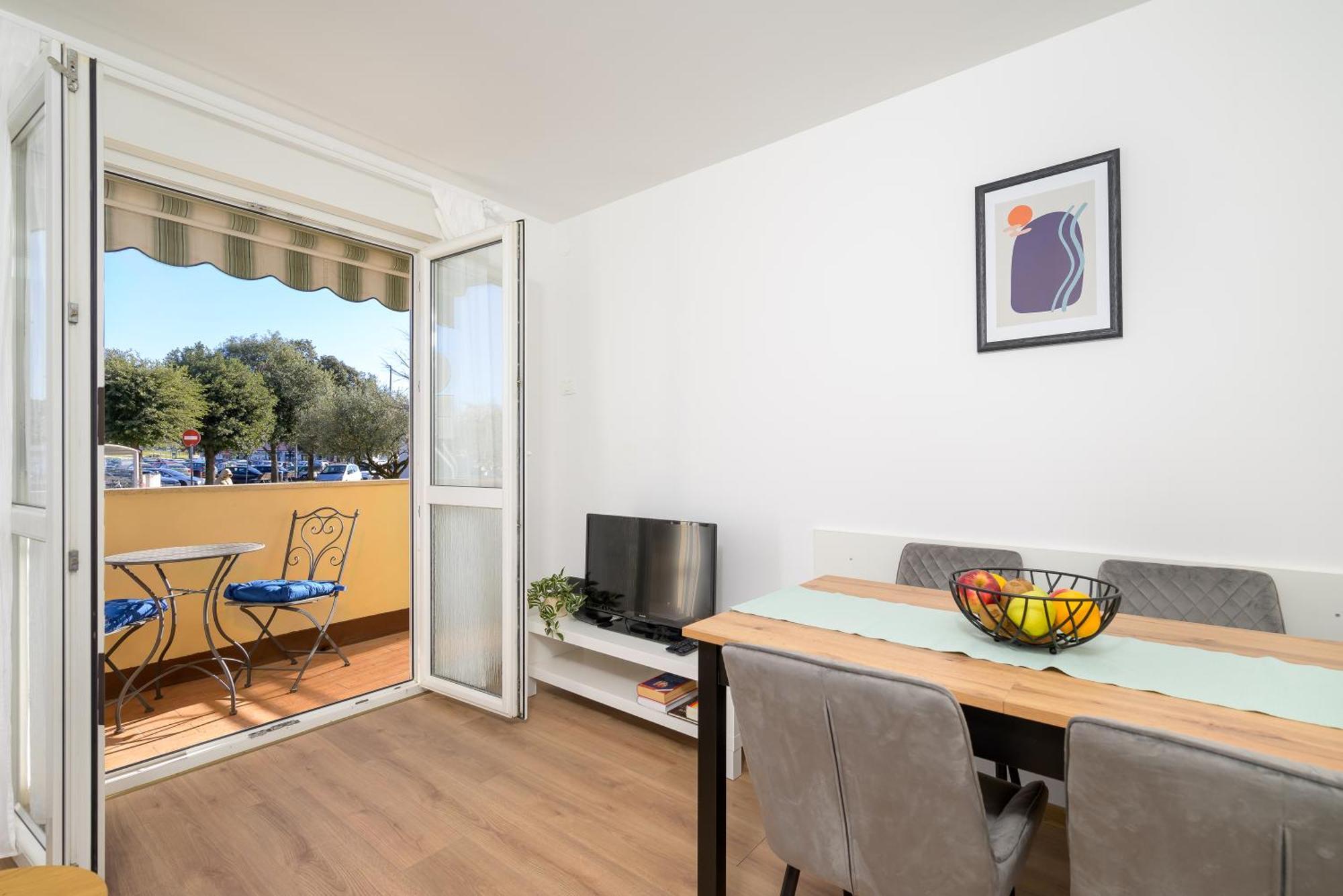 Apartment Pina 포레치 외부 사진