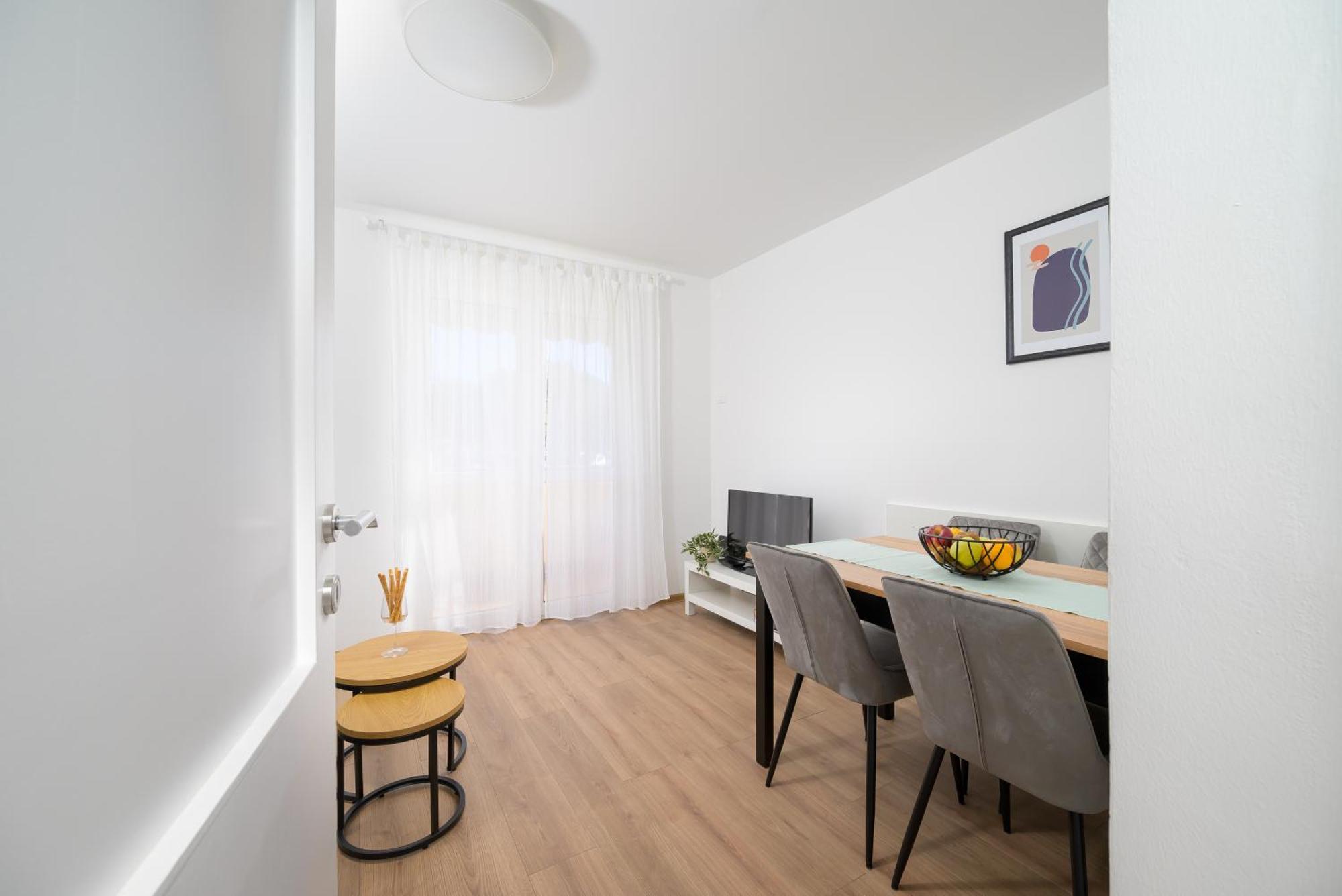 Apartment Pina 포레치 외부 사진